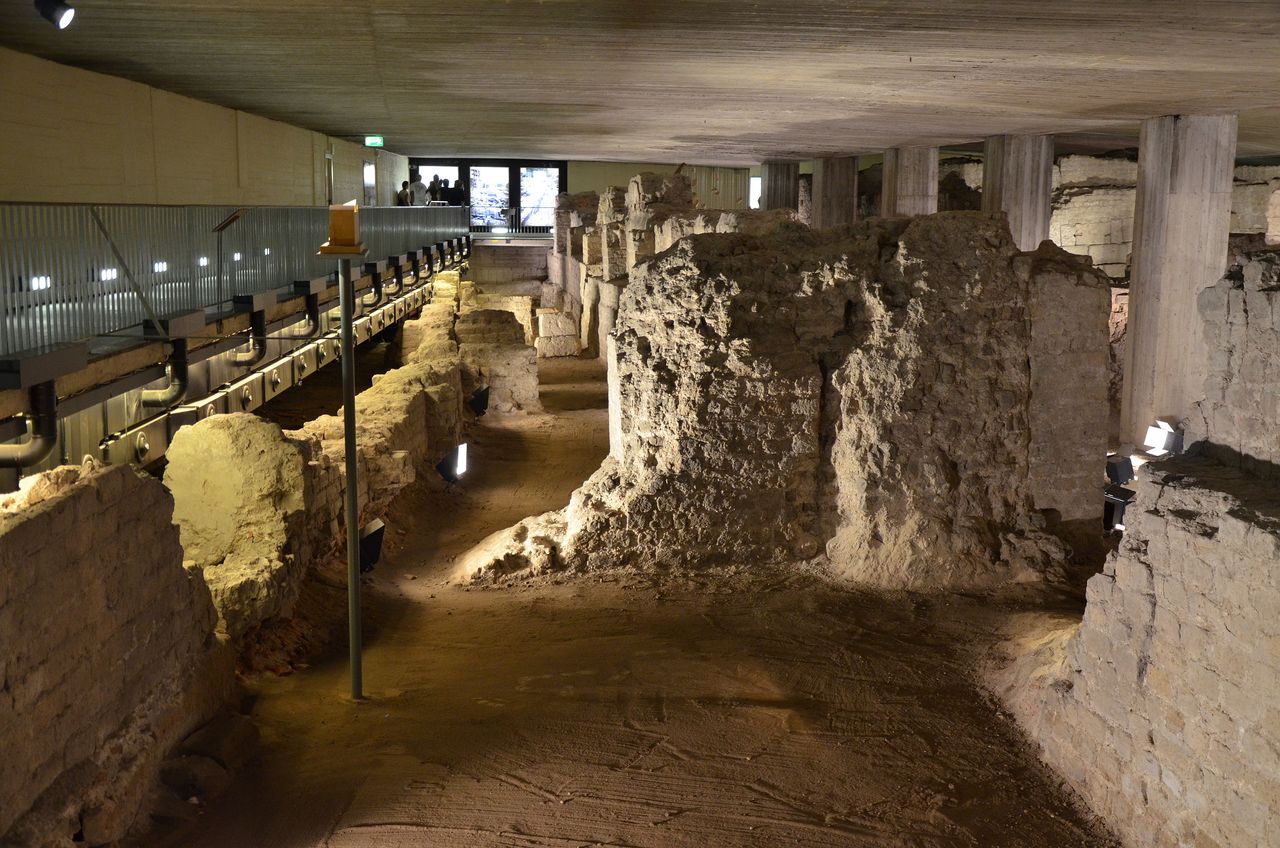 cologne praetorium roman ruins