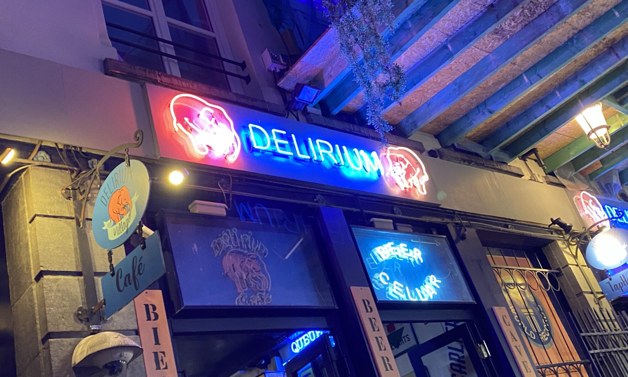 delirium cafe