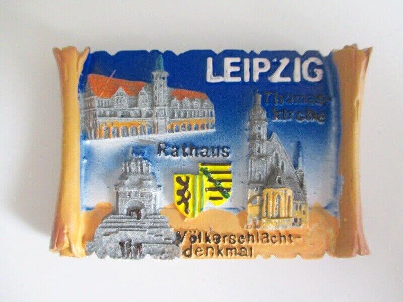 Avoid buying souvenirs from the first few shops inside popular tourist sites. Wander a little further away from the main attractions or find a local market for genuine Leipzig crafts at honest prices.