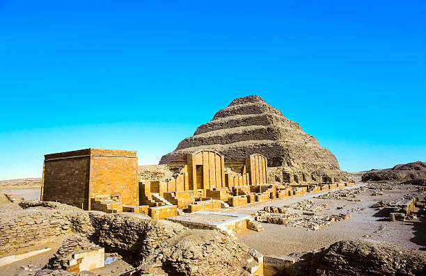 saqqara pyramids