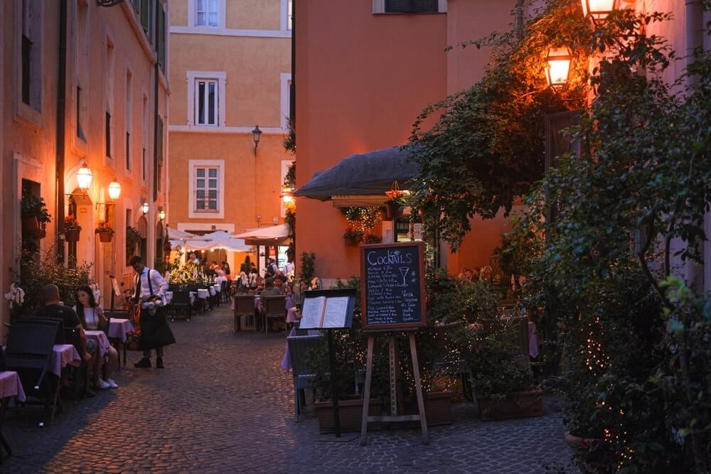 Many restaurants in tourist-heavy areas add sneaky fees to your bill, from overpriced bread baskets to hidden “service charges.”  Some places even tack on a “tourist tax” that’s not actually required. Top Tip: Always check the menu for listed cover charges (coperto) and service fees before sitting down. If the prices seem vague, keep walking.