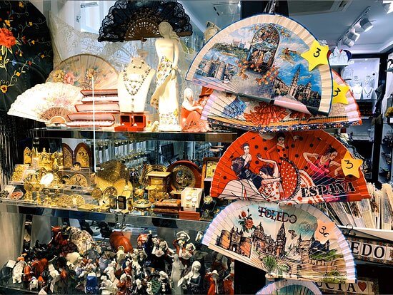 Shops near major attractions often hike up prices for souvenirs like ceramics, jewelry, and traditional crafts. <br> Insider Tip: Venture a few streets away from the main tourist areas for better deals and more authentic items.