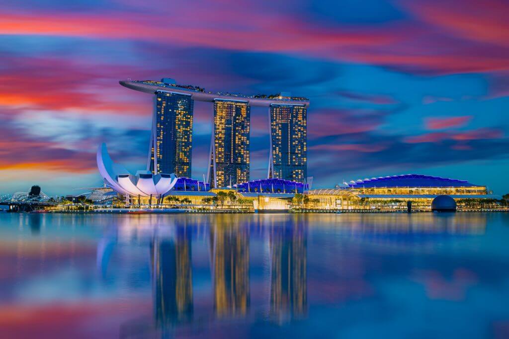 Free-tour-guide-to-singapore_Marina-Bay-Sands