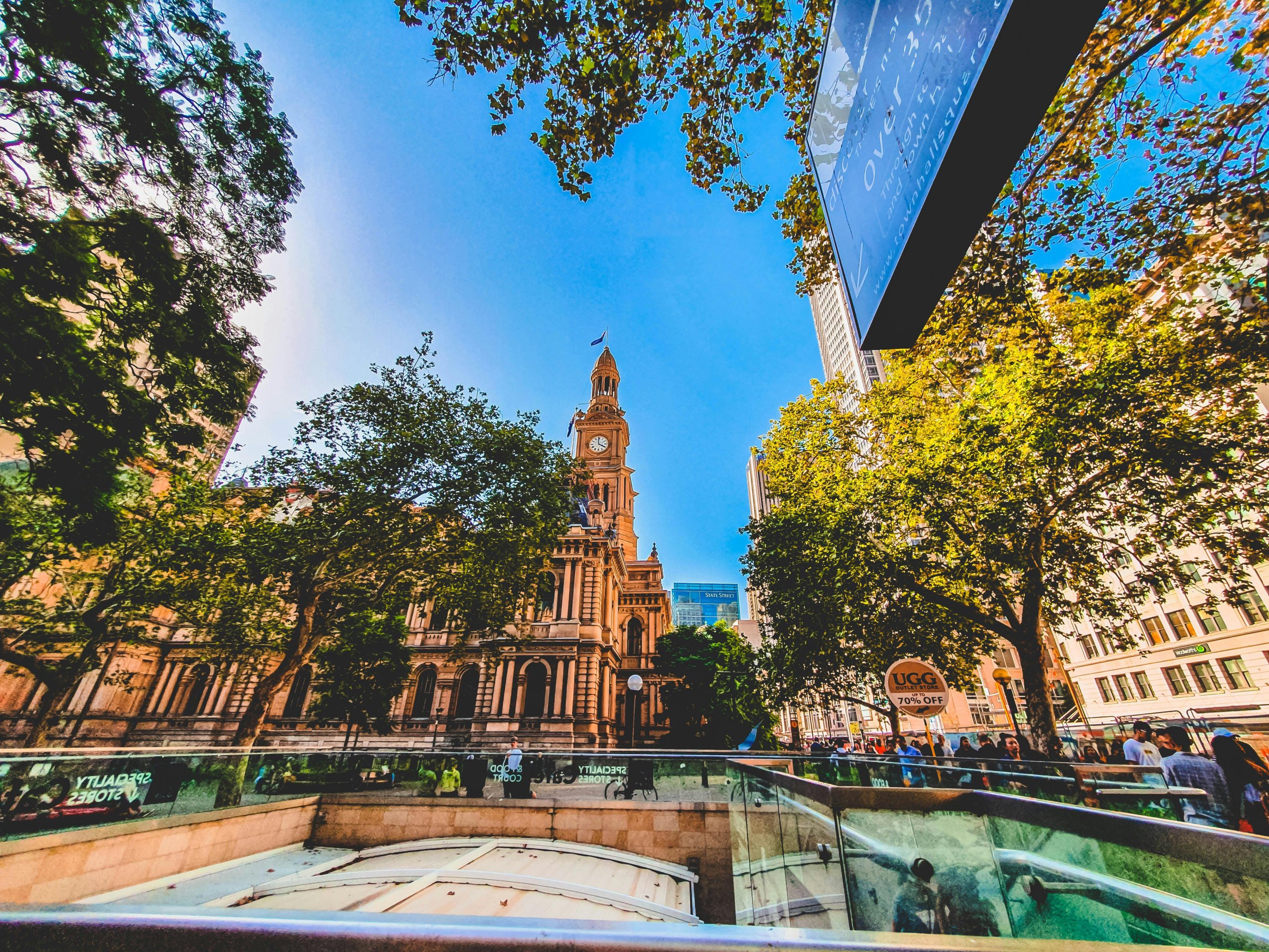 free tour guide to sydney - haunted