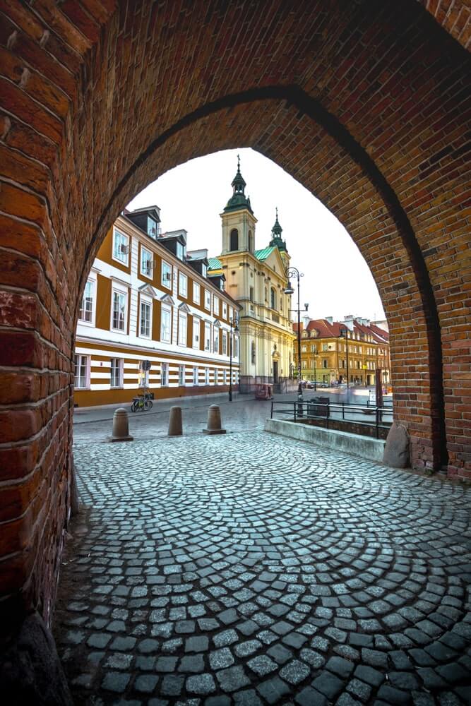 free tour guide to warsaw - old town