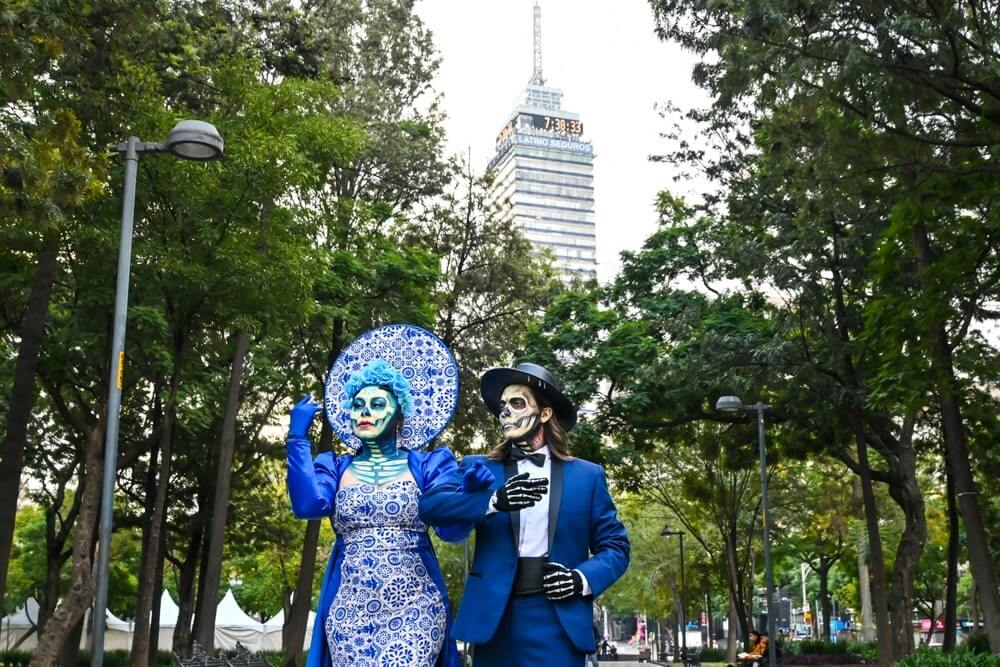 mexico city couple