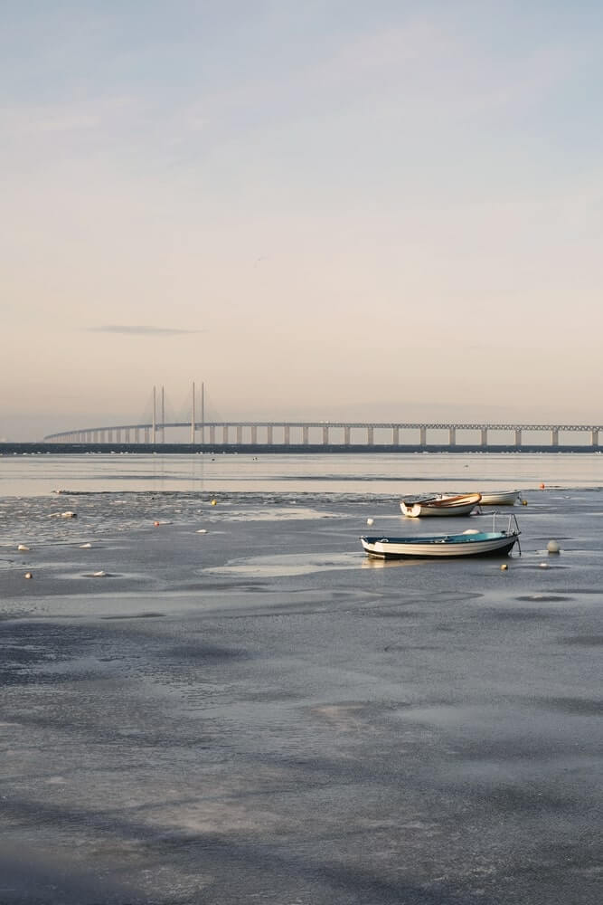 free tour guide to malmö - sweden bridge