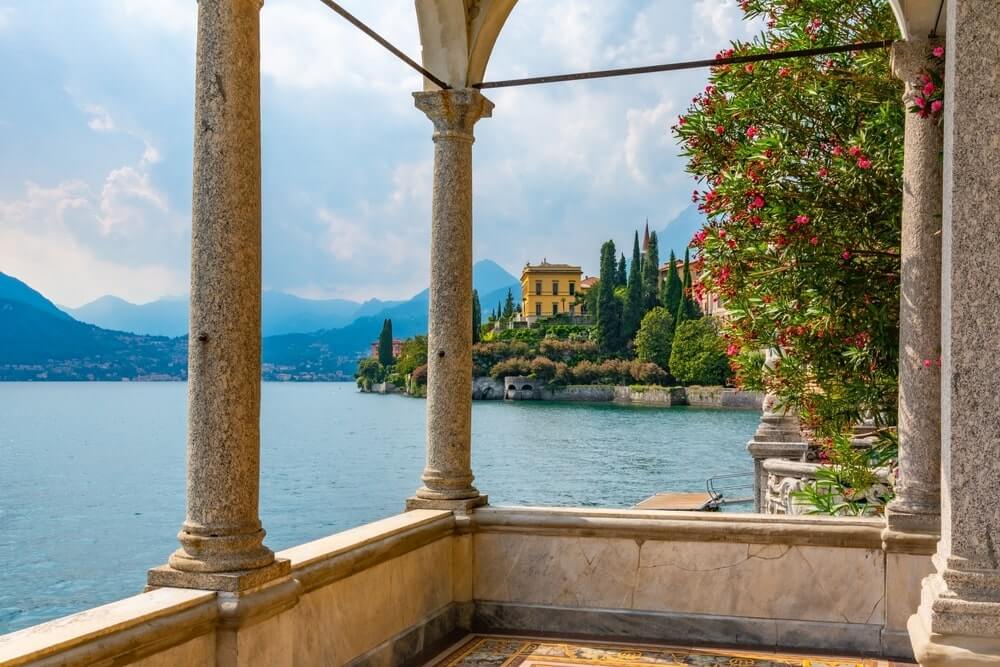 shutterstock 2232626327 min